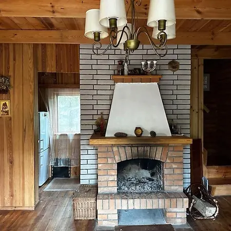 Lesna Nad Jeziorem Gim Na Mazurach Сasa de vacaciones